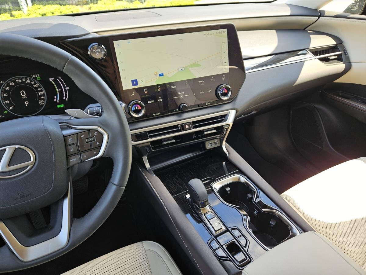 Lexus RX 450h SUV / Terénní 2,5 l 227 kw