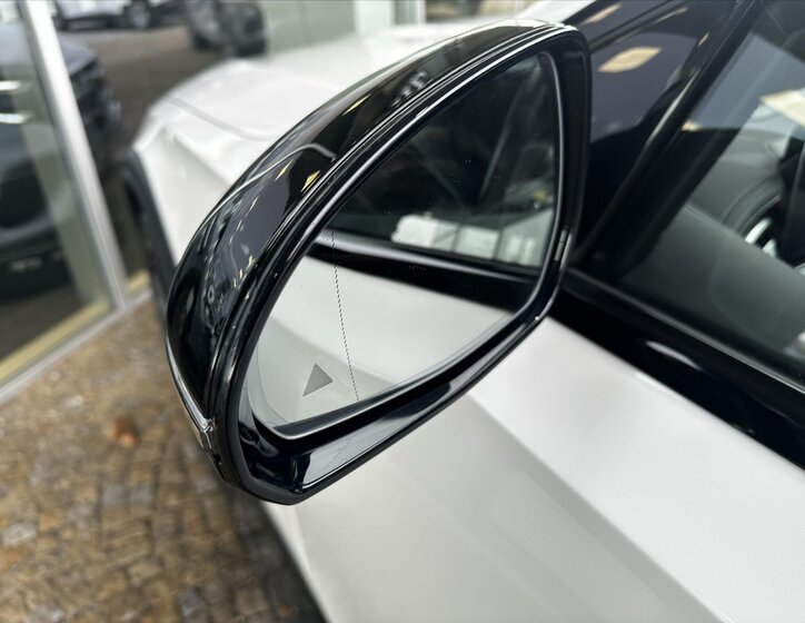 Mercedes-Benz Třídy E Kombi 3,0 l 270 kw