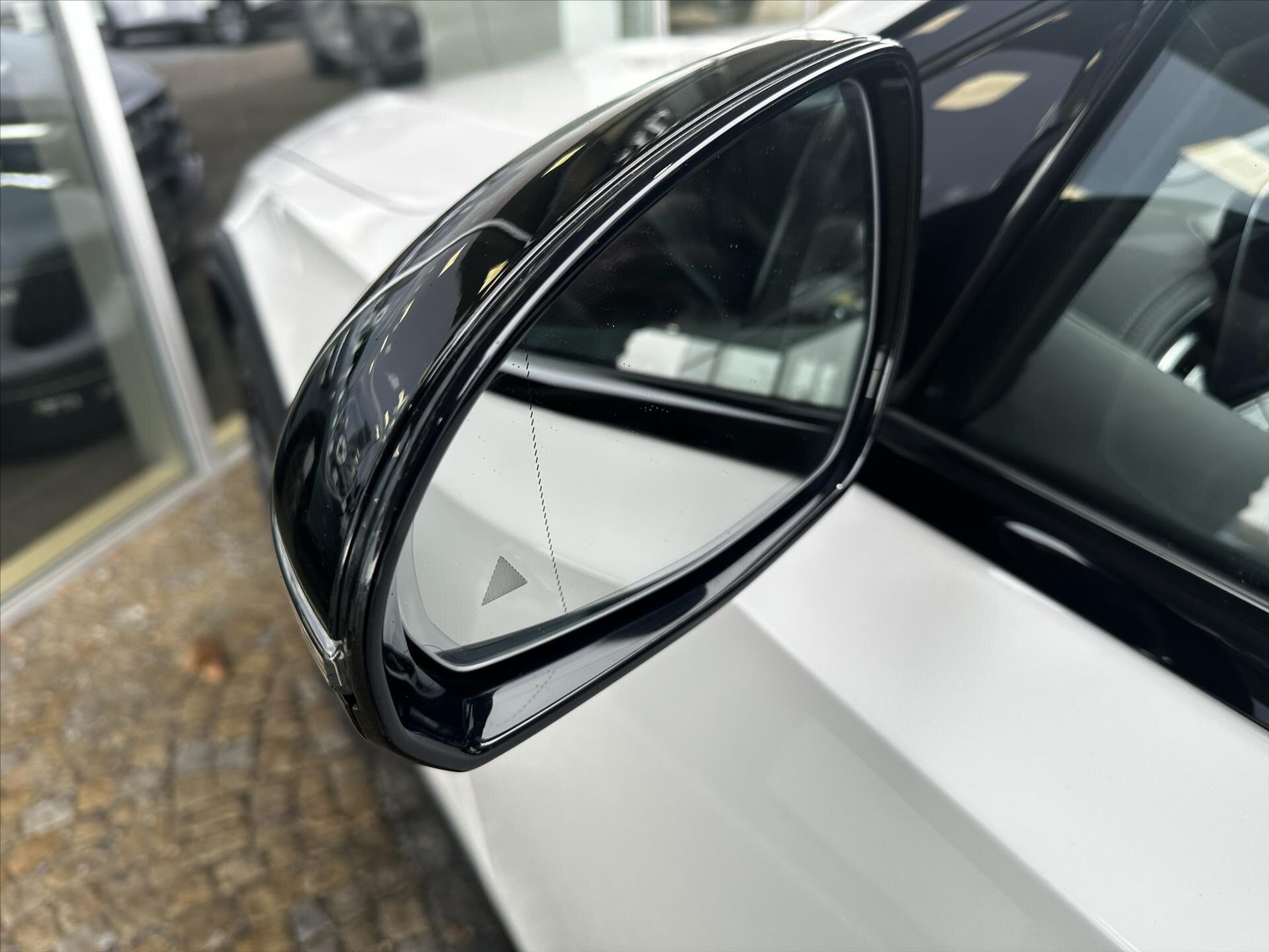 Mercedes-Benz Třídy E Kombi 3,0 l 270 kw