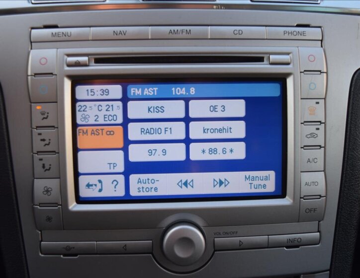 Ford S-MAX MPV 2,0 l 107 kw