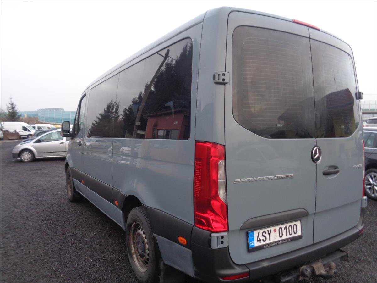 Mercedes-Benz Sprinter Kombi 2,1 l 105 kw