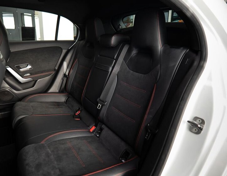 Mercedes-Benz Třídy A 9