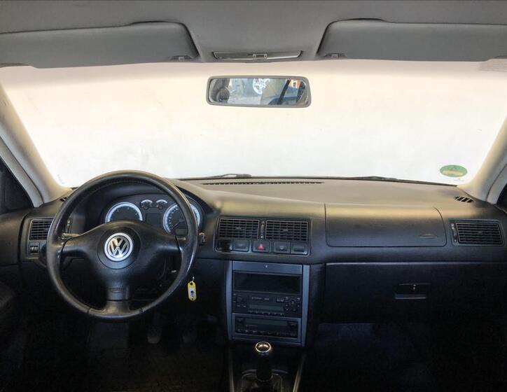 Volkswagen Golf 14