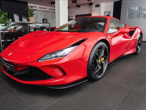 Ferrari Ostatní Kupé 3,9 l 530 kw