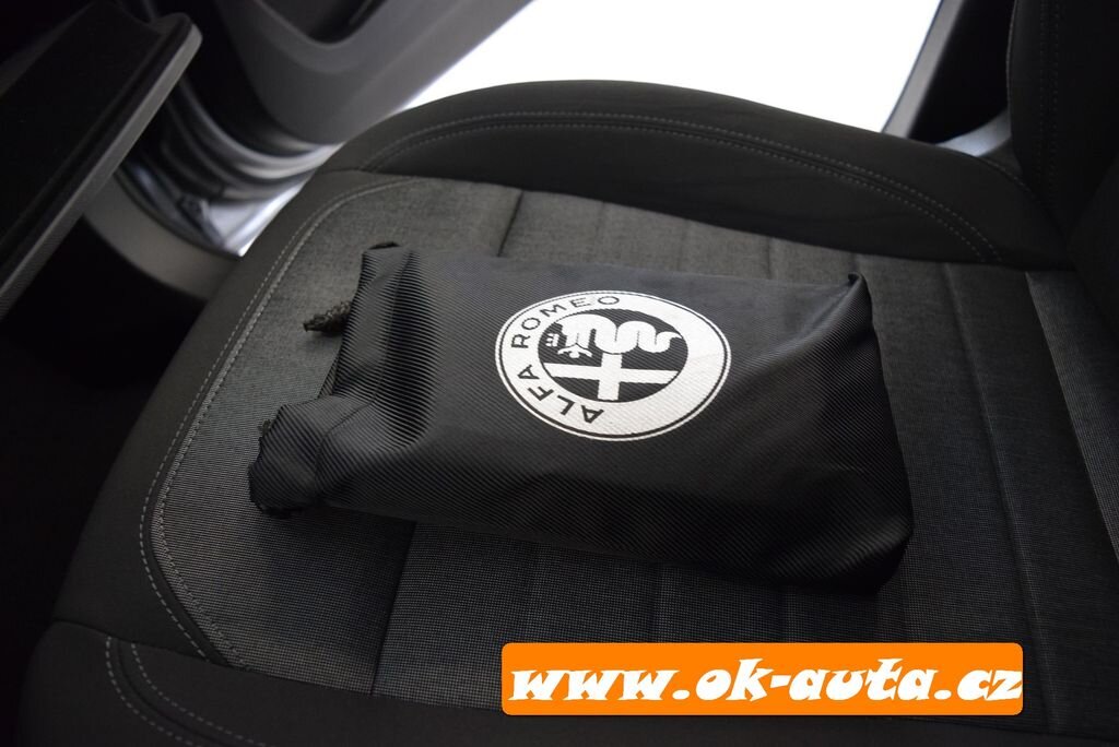 Alfa Romeo Stelvio SUV 0,0 150 kw