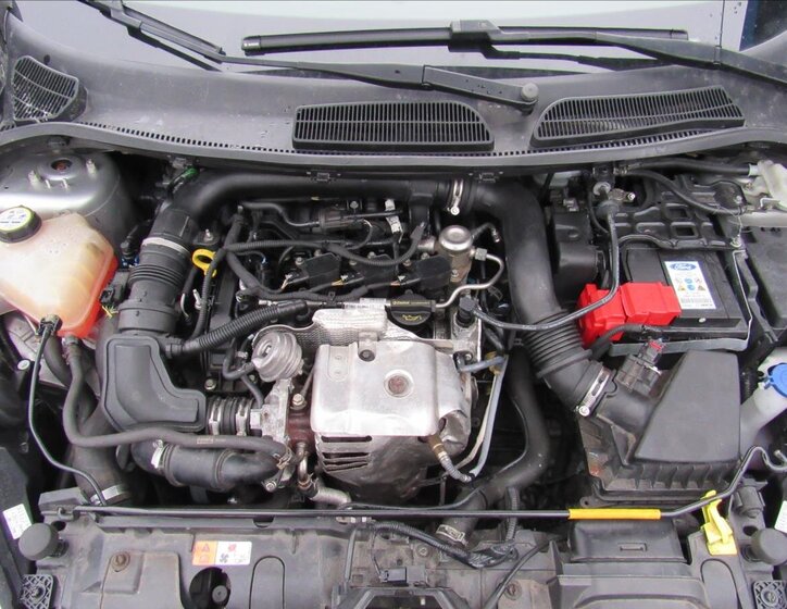 Ford Fiesta Hatchback 998,0 74 kw