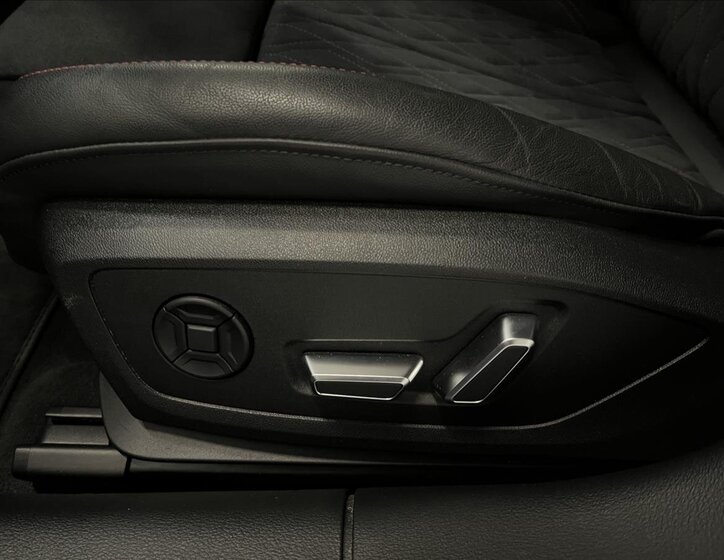 Audi S6 Kombi 3,0 l 253 kw