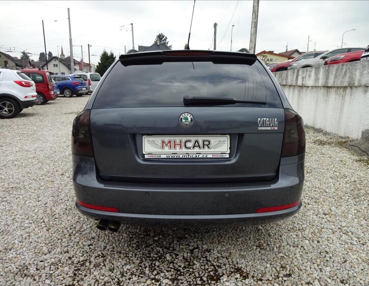 Škoda Octavia Kombi 1,8 l 118 kw