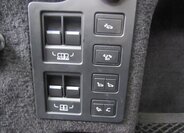 Land Rover Discovery 32