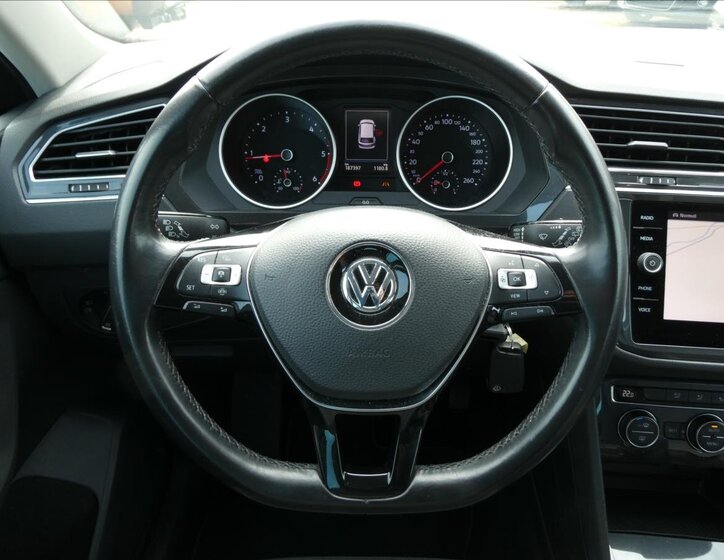 Volkswagen Tiguan SUV 2,0 l 110 kw