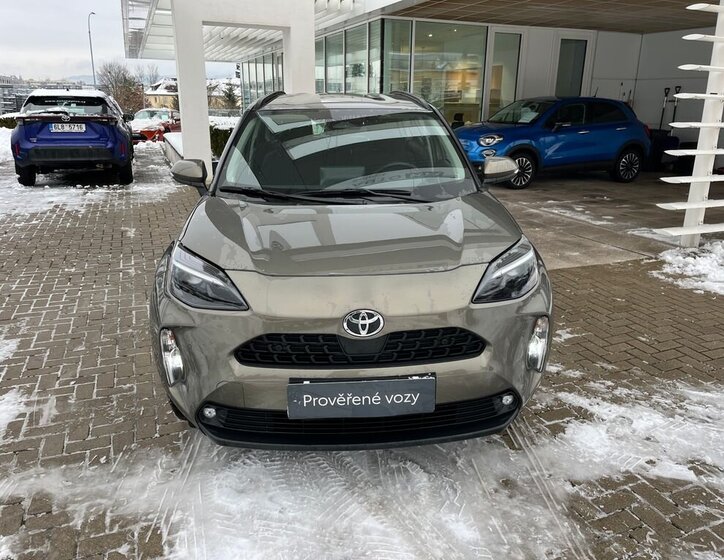 Toyota Yaris Cross 9