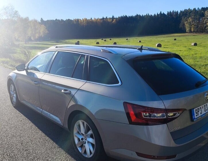 Škoda Superb Kombi 0,0 0