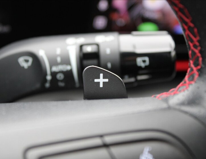 Hyundai Kona SUV 1,6 l 145 kw