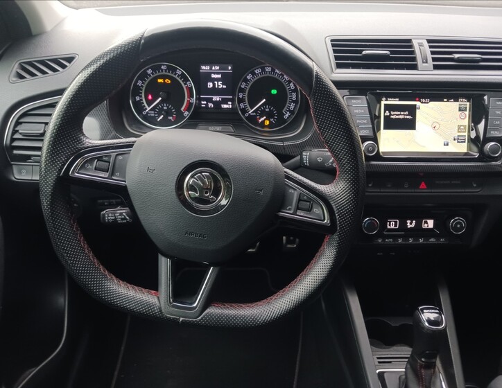Škoda Fabia 15