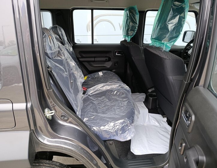 Suzuki Jimny SUV 1,5 l 75 kw