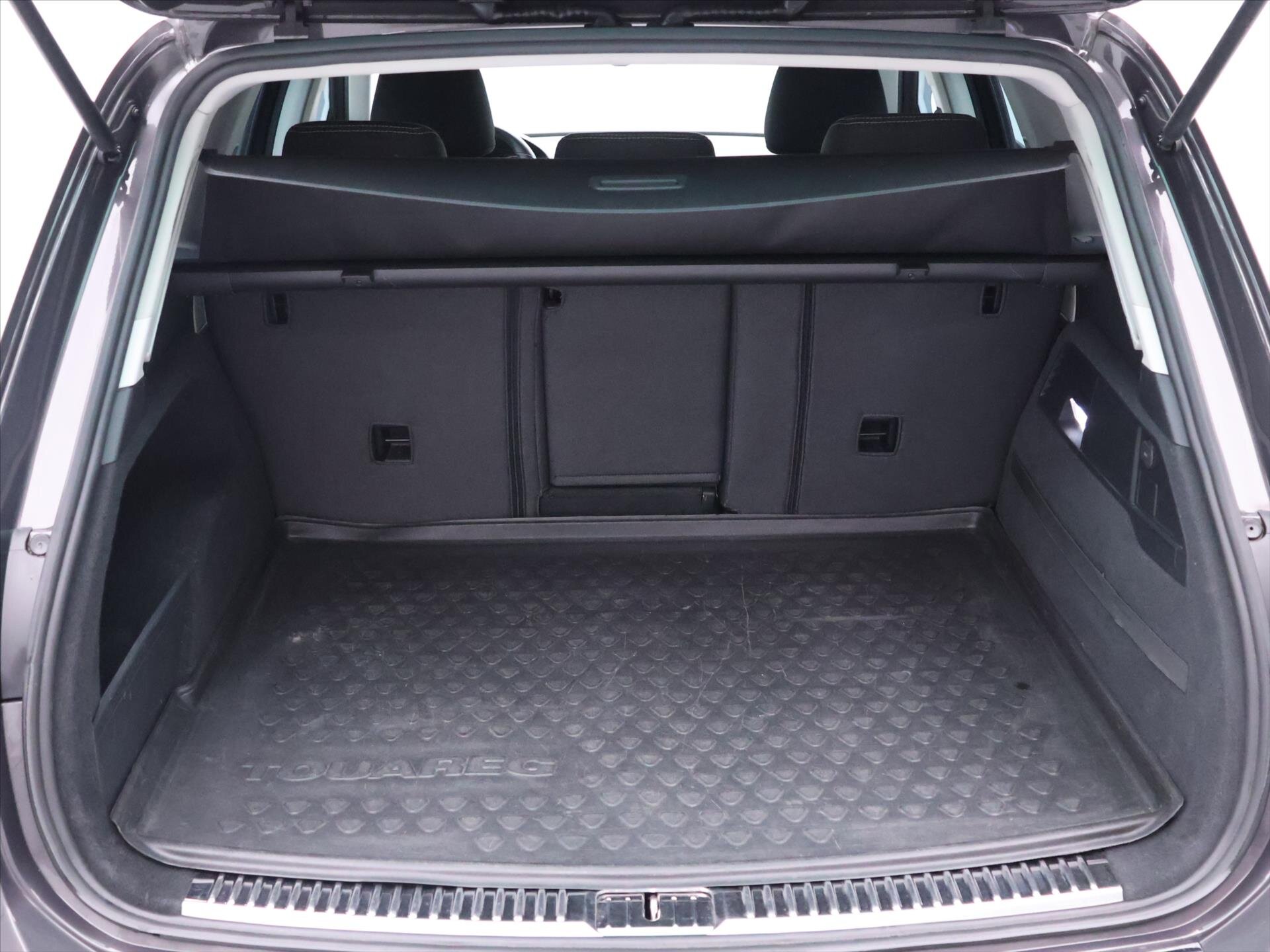 Volkswagen Touareg SUV 3,0 l 150 kw