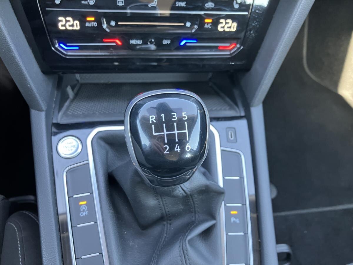 Volkswagen Passat Kombi 2,0 l 110 kw