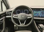 Volkswagen Touareg 18
