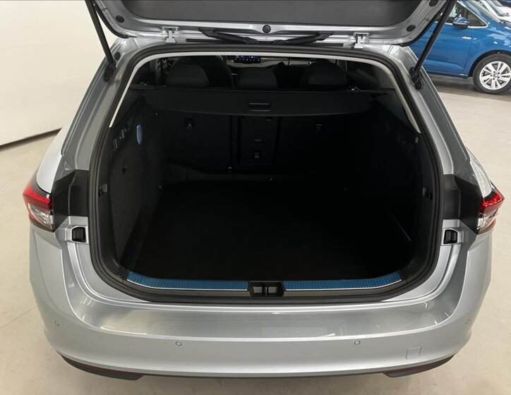 Škoda Superb Kombi 2,0 l 110 kw