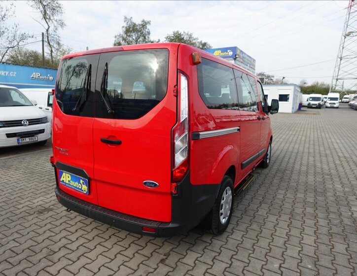 Ford Transit Custom Ostatní 2,0 l 77 kw