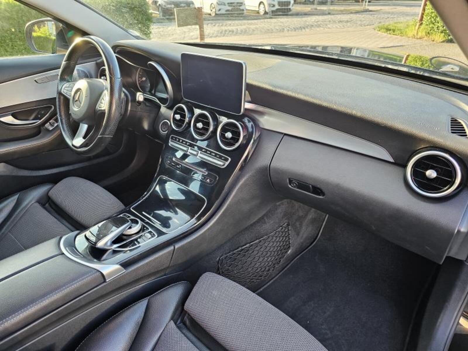 Mercedes-Benz Třídy C 38