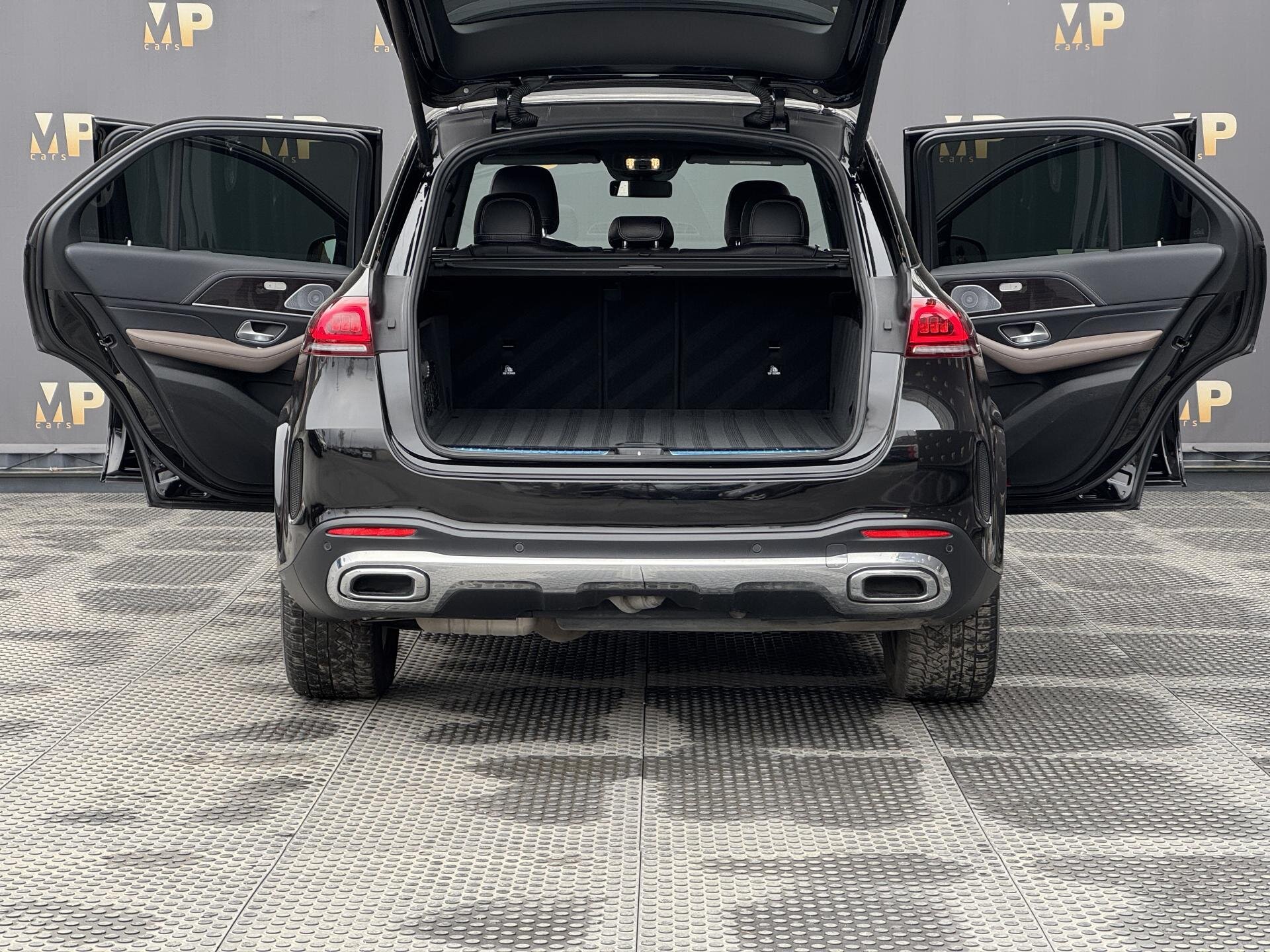 Mercedes-Benz GLE SUV / Terénní 2,9 l 243 kw