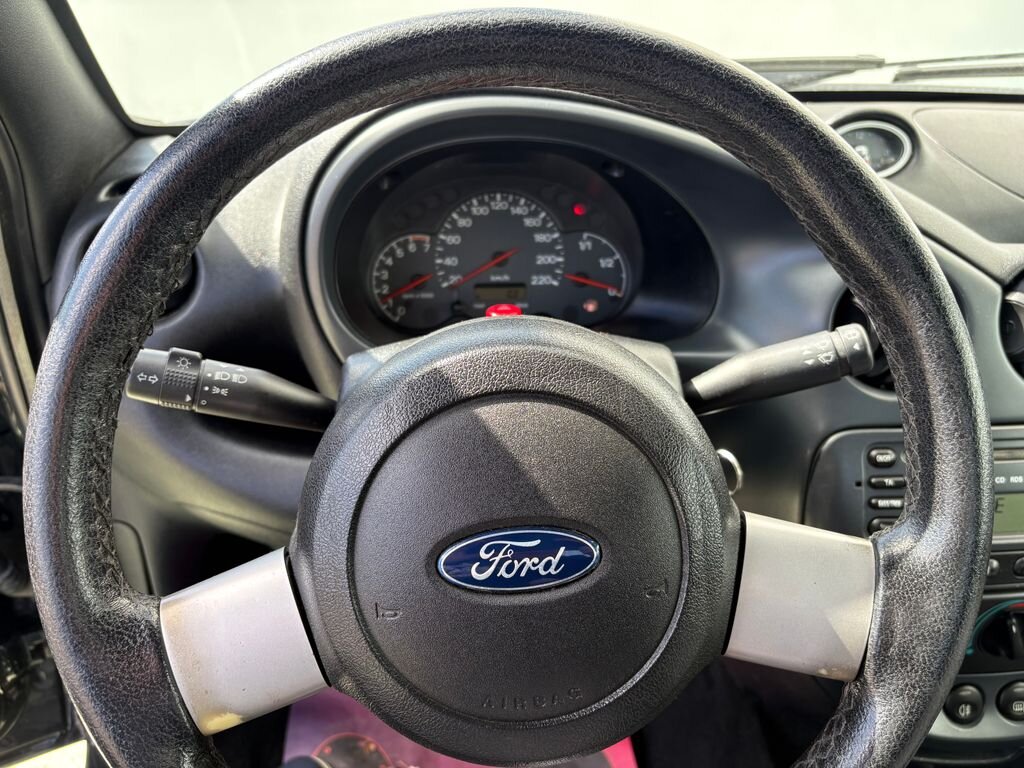 Ford Streetka Kabriolet 1,6 l 70 kw