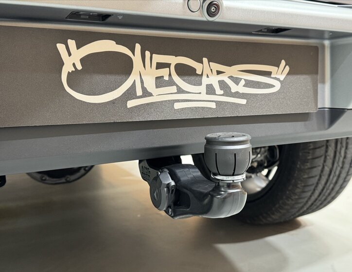 Mercedes-Benz Třídy G SUV / Terénní 4,0 l 430 kw