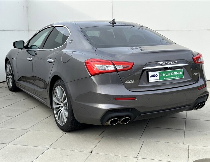 Maserati Ghibli Sedan 3,0 l 316 kw