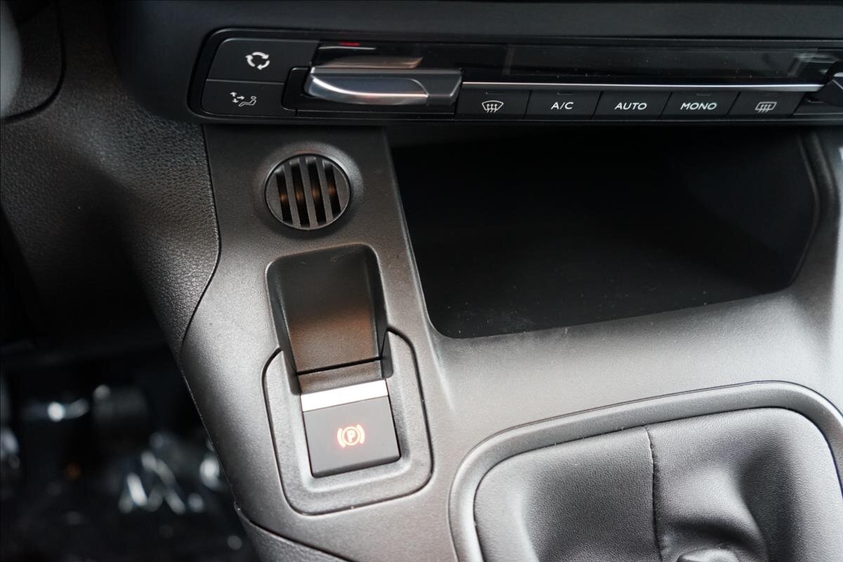 Citroën Berlingo MPV 1,5 l 96 kw