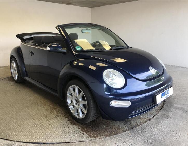 Volkswagen New Beetle 9