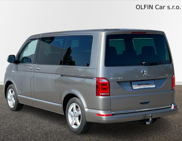 Volkswagen Multivan 9