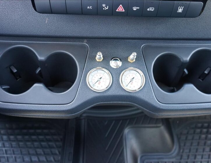 Mercedes-Benz Sprinter 21