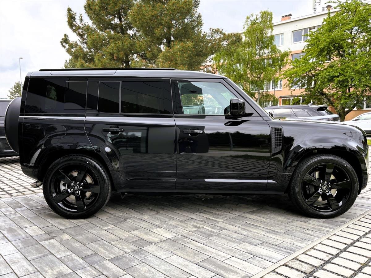 Land Rover Defender SUV / Terénní 5,0 l 313 kw