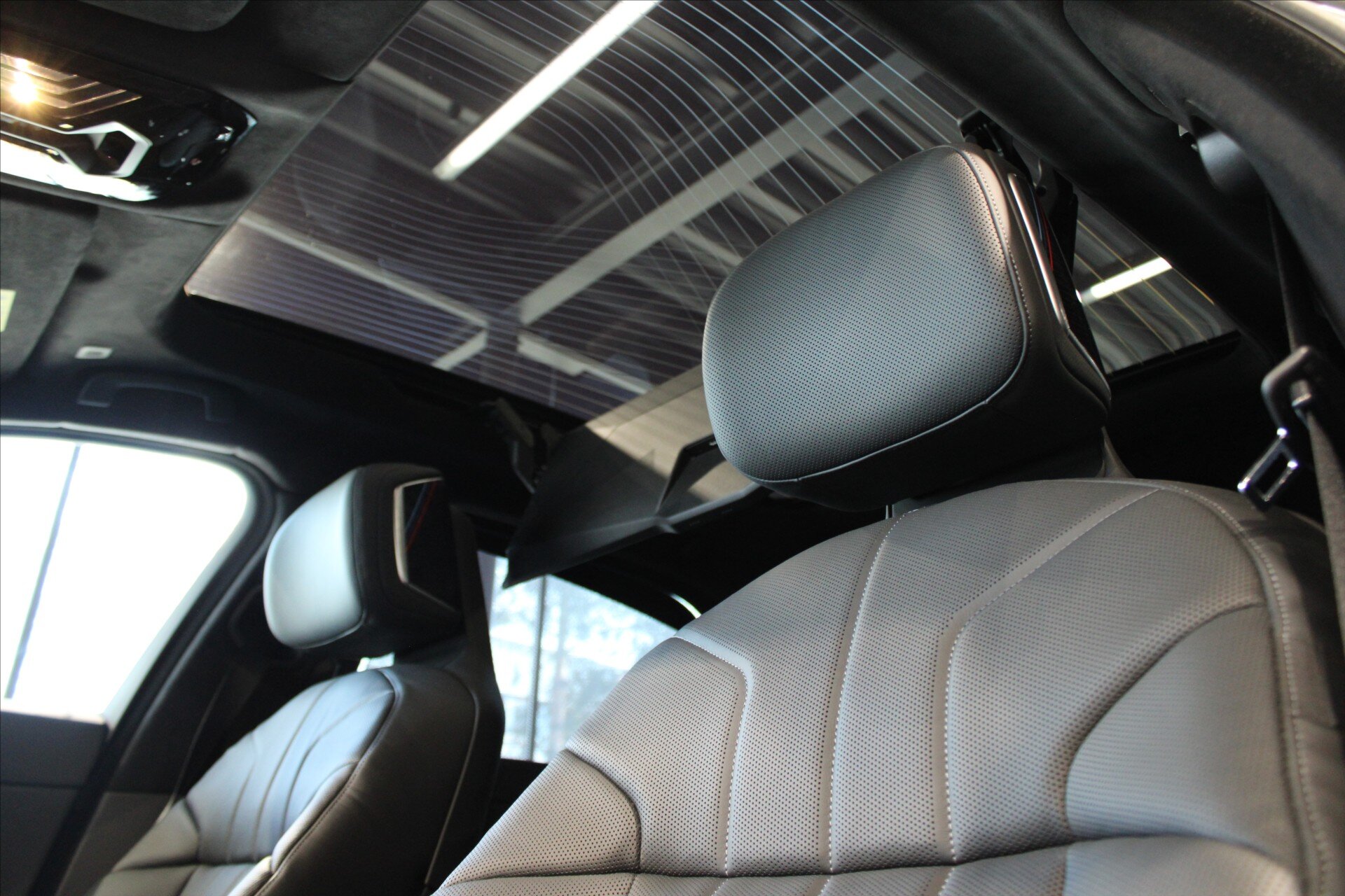 BMW Řada 7 Ostatní 3,0 l 210 kw