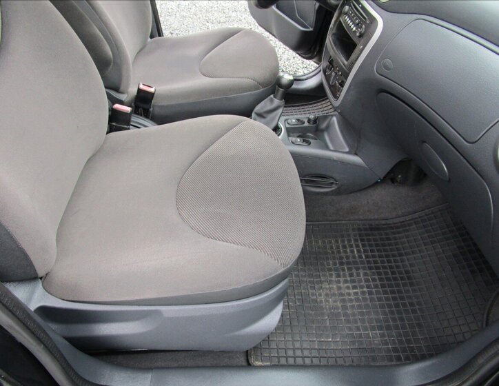 Citroën C3 Hatchback 1,4 l 50 kw