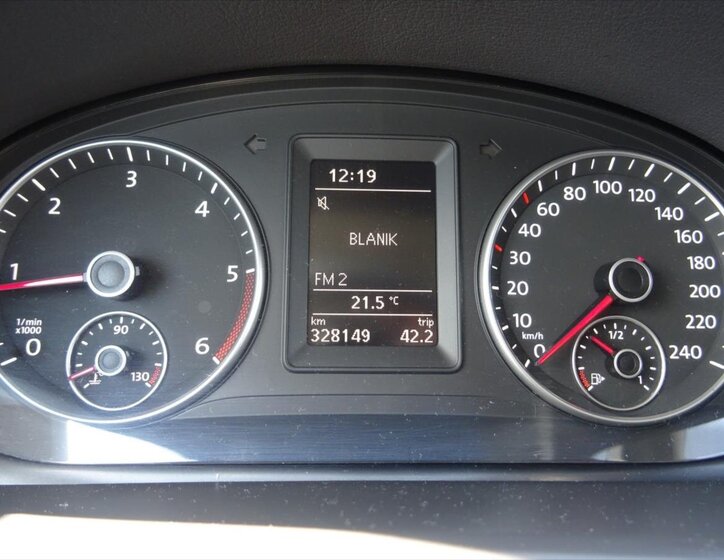 Volkswagen Touran MPV 2,0 l 103 kw