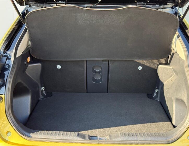 Toyota Yaris Cross SUV 1,5 l 68 kw