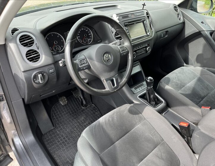 Volkswagen Tiguan SUV 2,0 l 103 kw