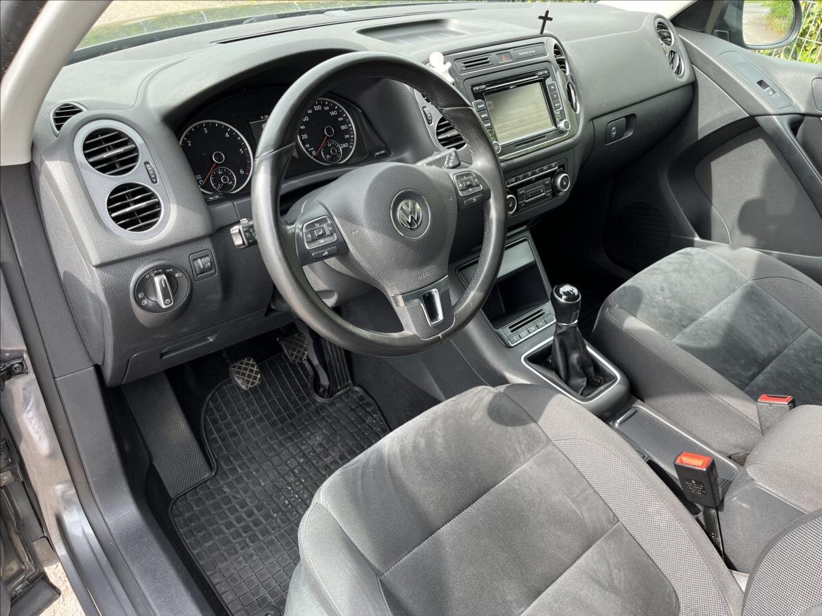 Volkswagen Tiguan SUV 2,0 l 103 kw