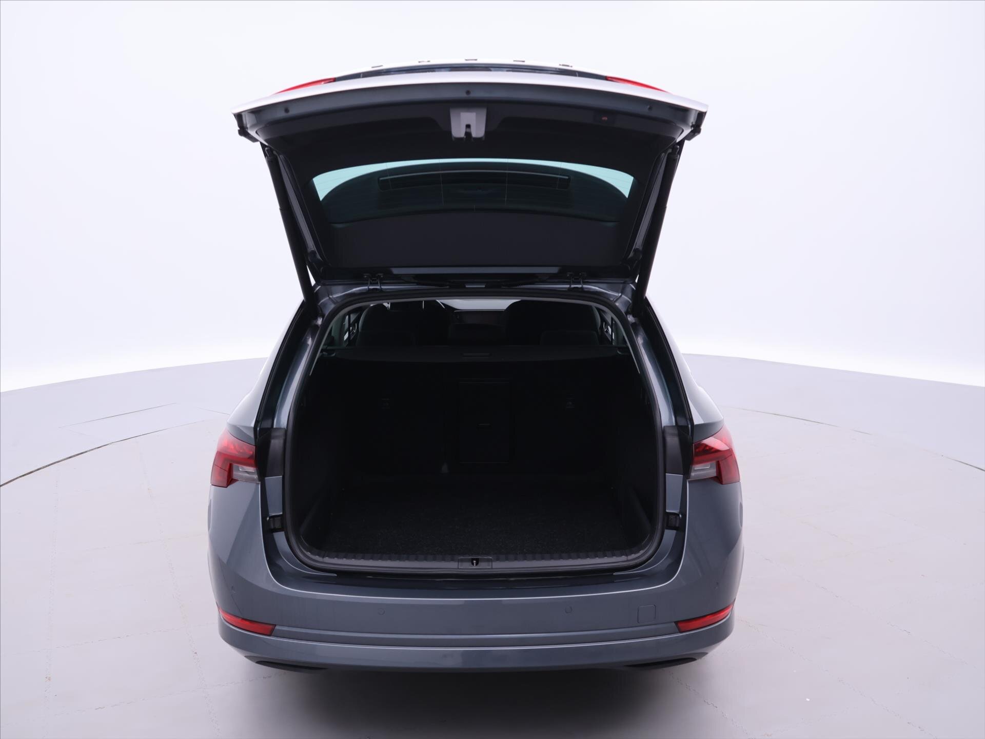 Škoda Octavia Kombi 999,0 81 kw