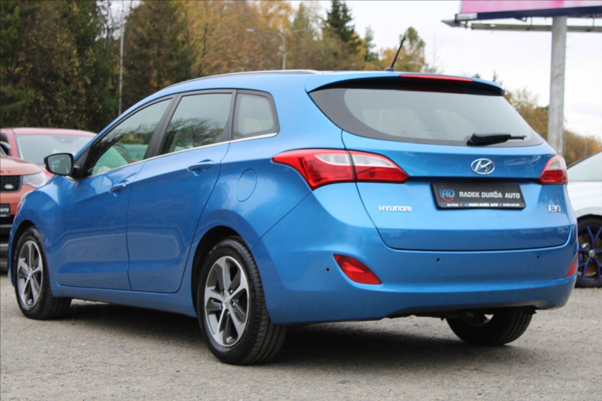 Hyundai i30 Kombi 1,6 l 88 kw