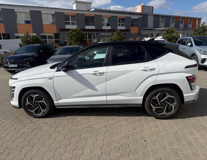 Hyundai Kona SUV / Terénní 1,6 l 145 kw