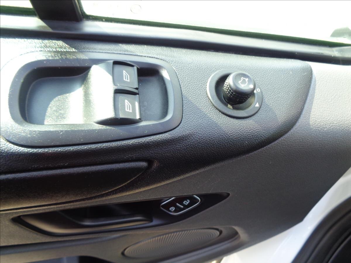 Ford Transit Custom Ostatní 2,0 l 79 kw