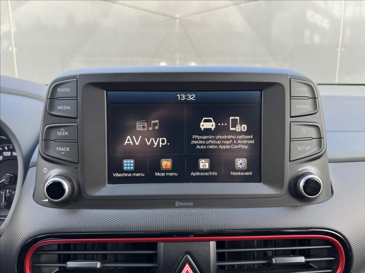 Hyundai Kona SUV / Terénní 1,6 l 130 kw