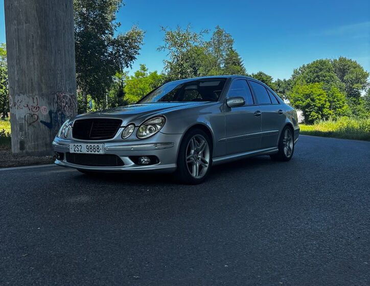 Mercedes-Benz Třídy E 1