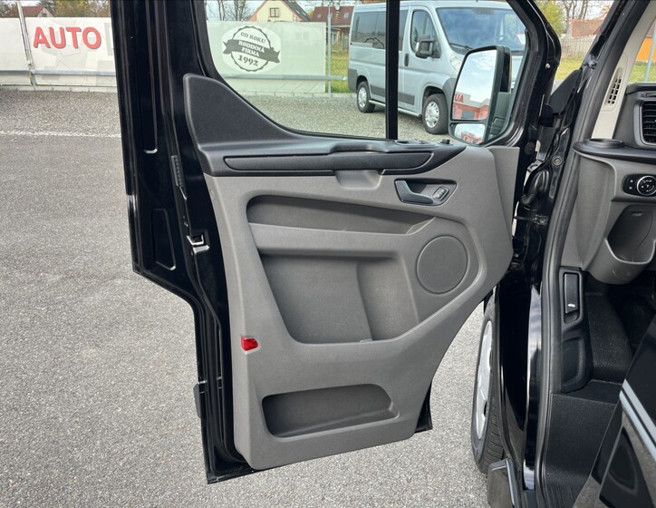 Ford Transit Custom 38