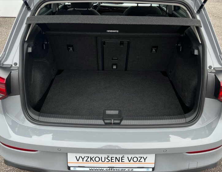 Volkswagen Golf Hatchback 999,0 81 kw