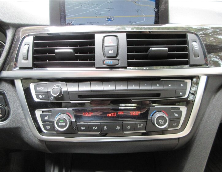 BMW Řada 4 Kabriolet 2,0 l 135 kw