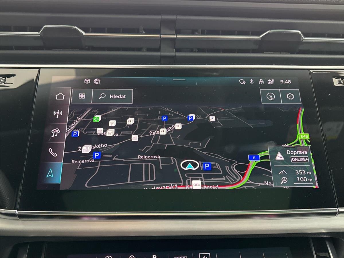 Audi Q8 SUV / Terénní 3,0 l 210 kw